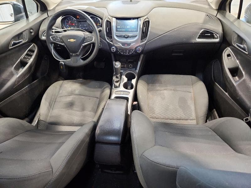 2017 CHEVROLET CRUZE LT 8