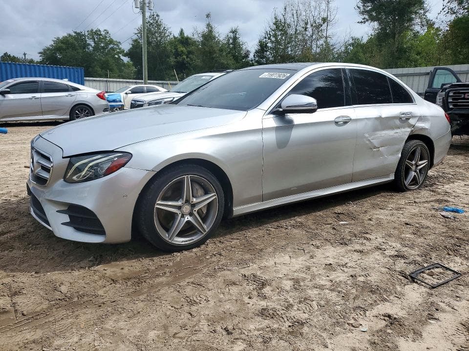 2017 MERCEDES-BENZ E 300 - 1