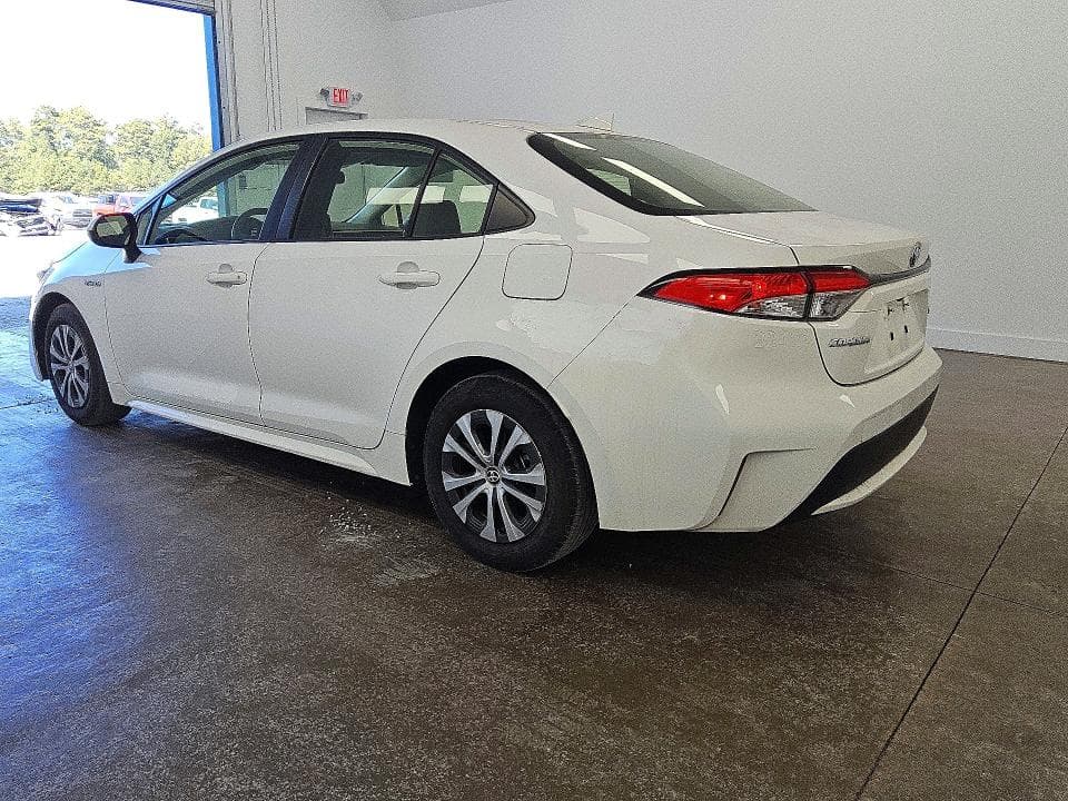 2021 TOYOTA COROLLA LE 2