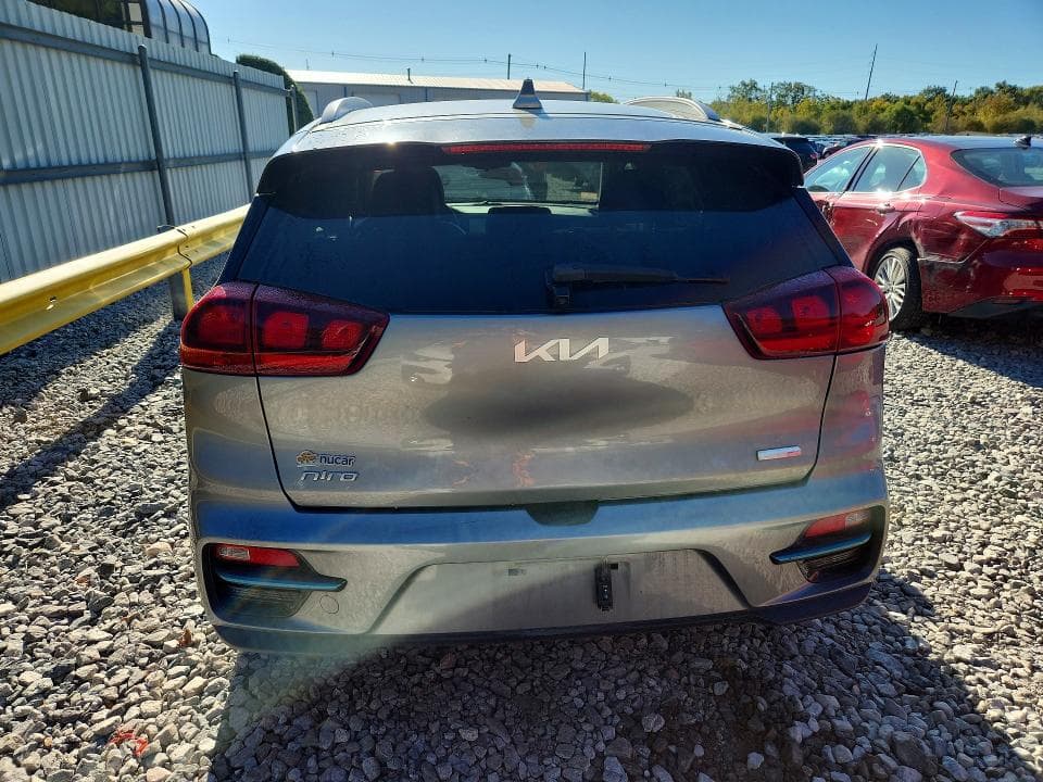 2022 KIA NIRO EV EX 6