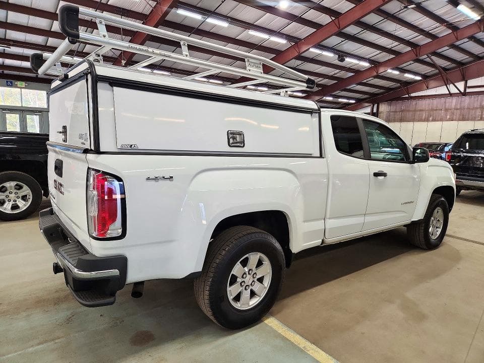 2018 GMC CANYON 3