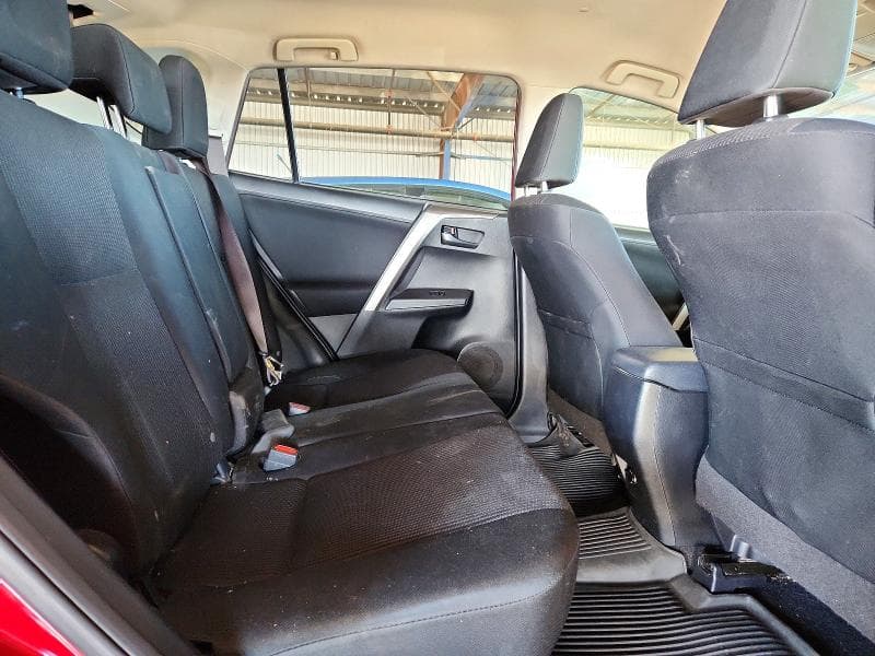 2018 TOYOTA RAV4 LE 11
