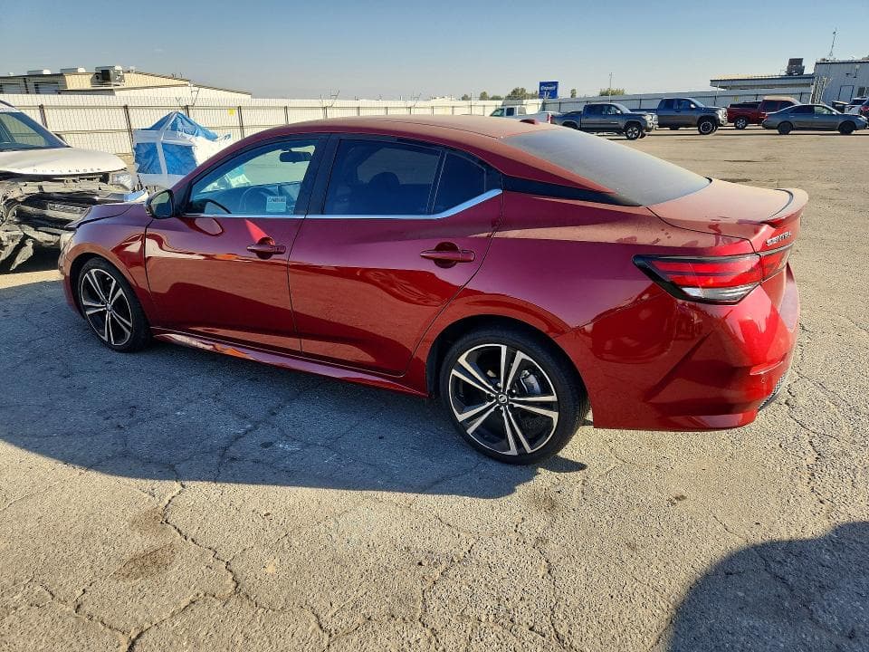 2022 NISSAN SENTRA SR 2