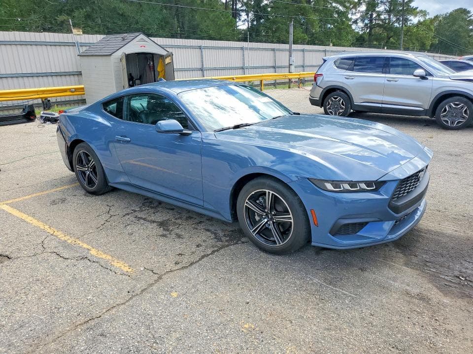 2024 FORD MUSTANG 4