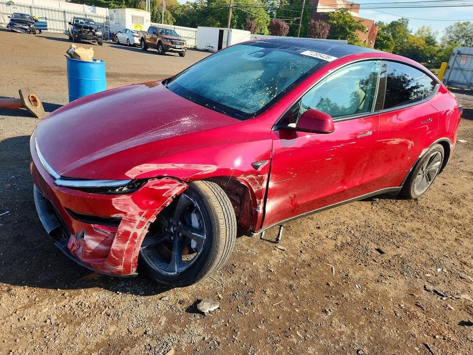 2026 TESLA MODEL Y - 1