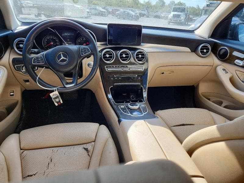 2017 MERCEDES-BENZ GLC 300 8