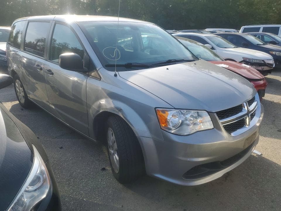 2019 DODGE GRAND CARAVAN SE 4