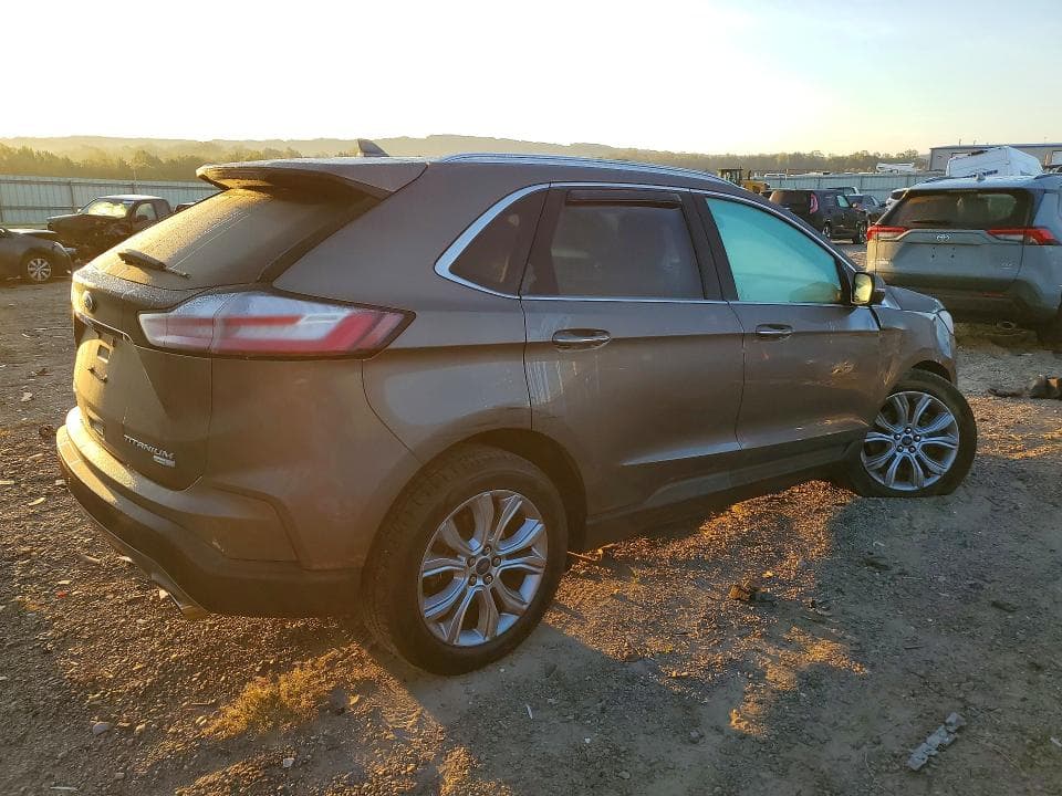 2019 FORD EDGE TITANIUM 3