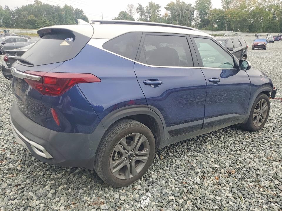 2023 KIA SELTOS S 3
