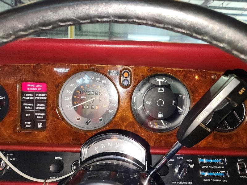 1986 ROLLS-ROYCE SILVER SPIRIT 9