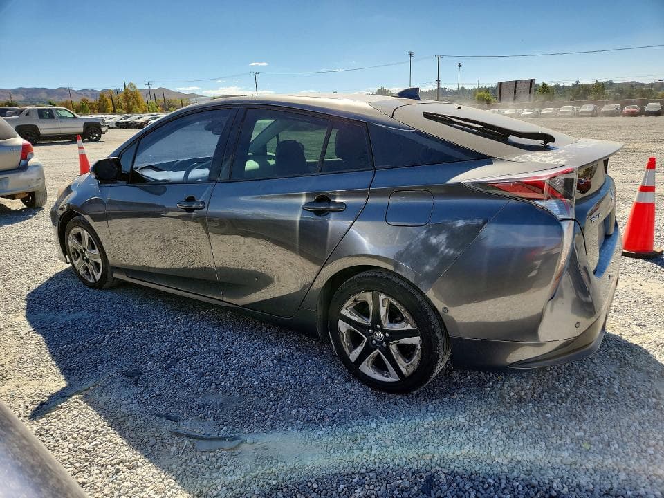 2017 TOYOTA PRIUS THREE TOURING 2