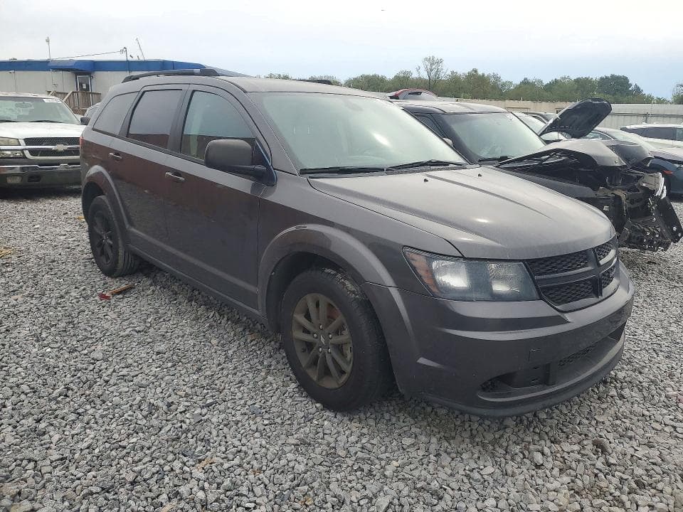 2020 DODGE JOURNEY SE 4