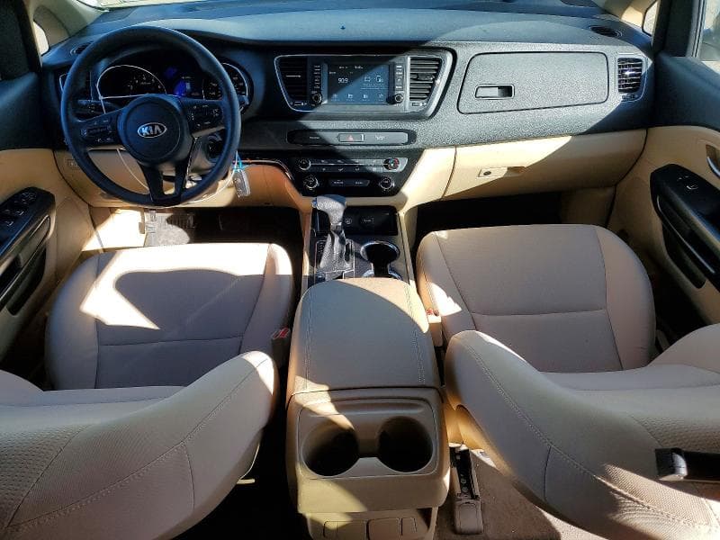 2019 KIA SEDONA LX 8