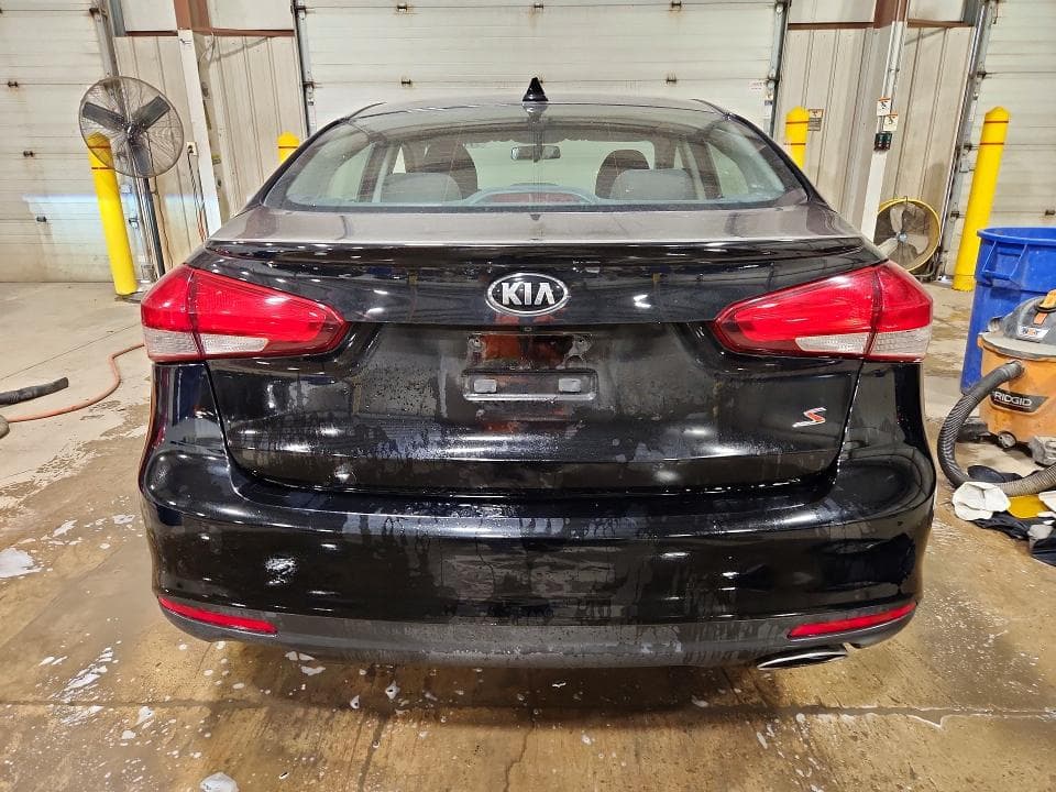 2017 KIA FORTE S 6
