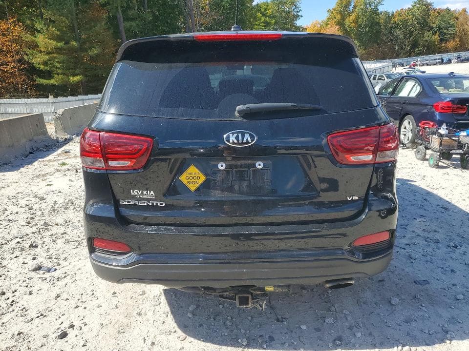 2019 KIA SORENTO LX V6 6