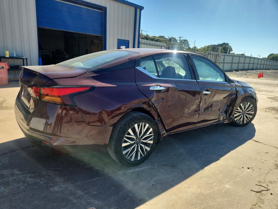 2025 NISSAN ALTIMA SV 3