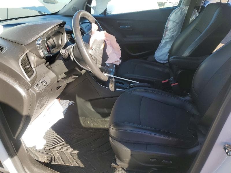 2018 CHEVROLET TRAX 1LT 7