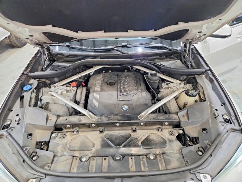 2020 BMW X5 XDRIVE40I 12