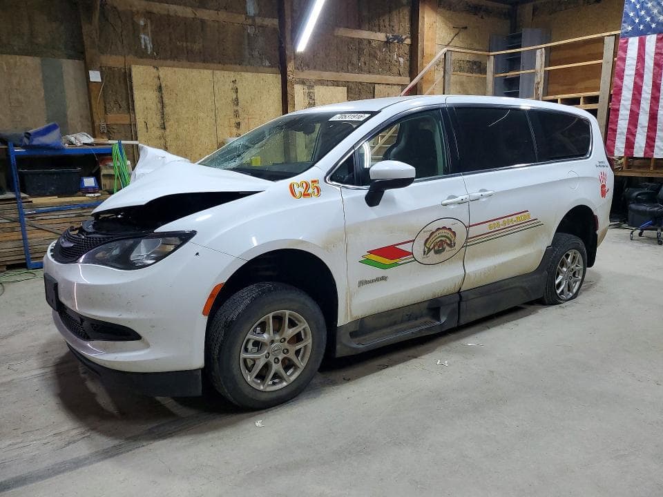 2023 CHRYSLER VOYAGER LX - 1