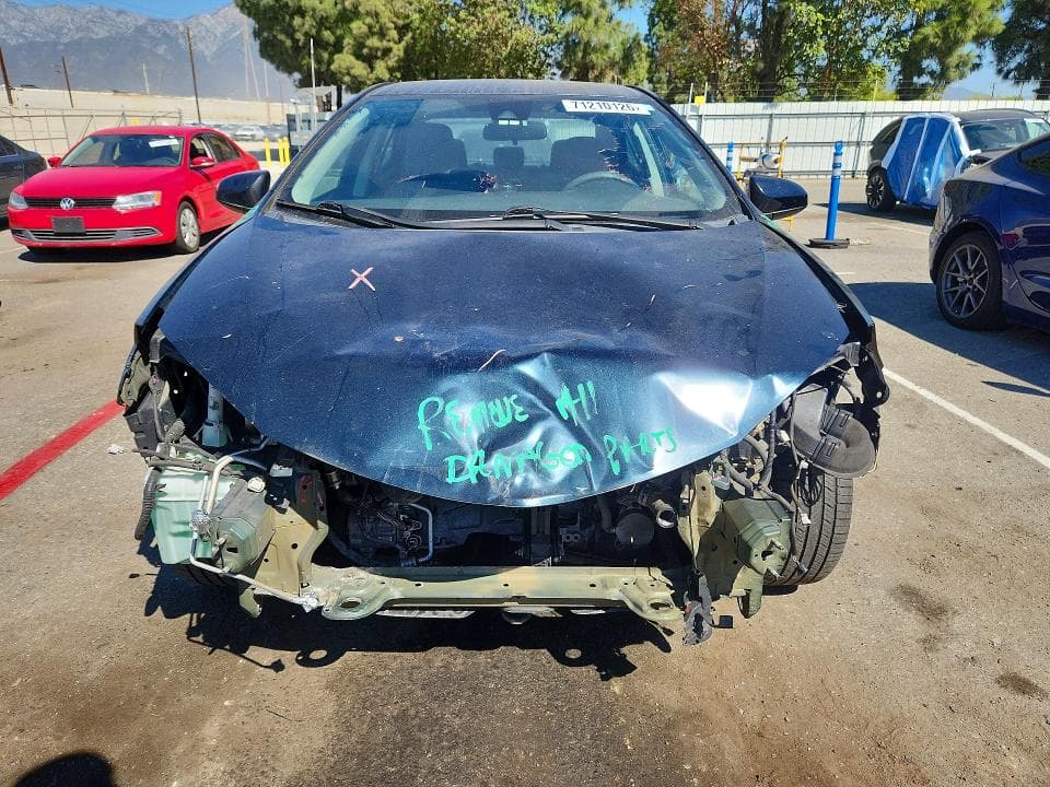 2017 TOYOTA COROLLA LE 5