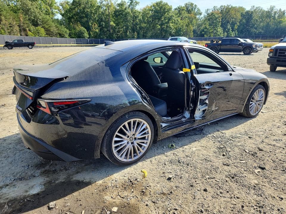 2023 LEXUS IS 300 3
