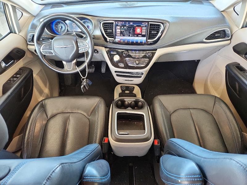 2021 CHRYSLER PACIFICA TOURING L 8