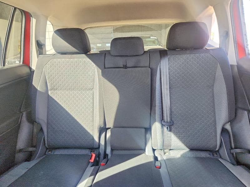 2019 VOLKSWAGEN TIGUAN S 10