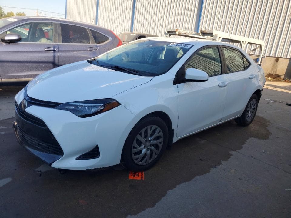 2017 TOYOTA COROLLA LE - 1