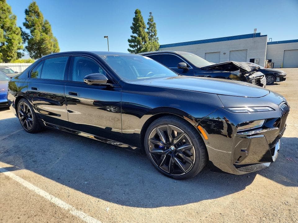 2025 BMW 740 I 4