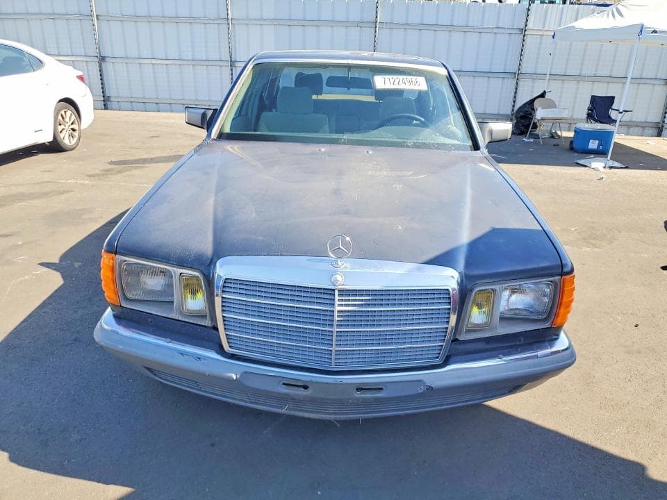 1982 MERCEDES-BENZ 280 5