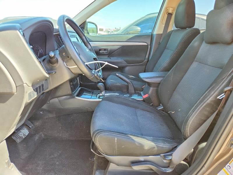 2017 MITSUBISHI OUTLANDER ES 7