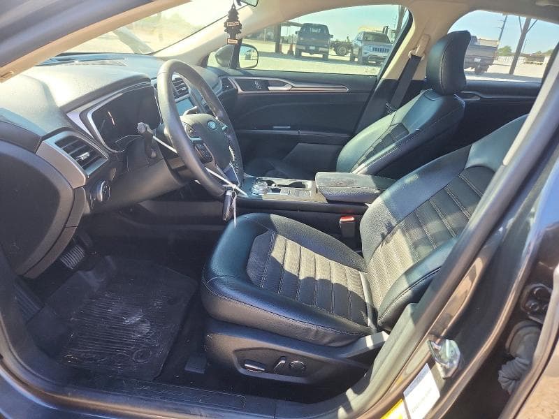 2017 FORD FUSION 4D SE 7