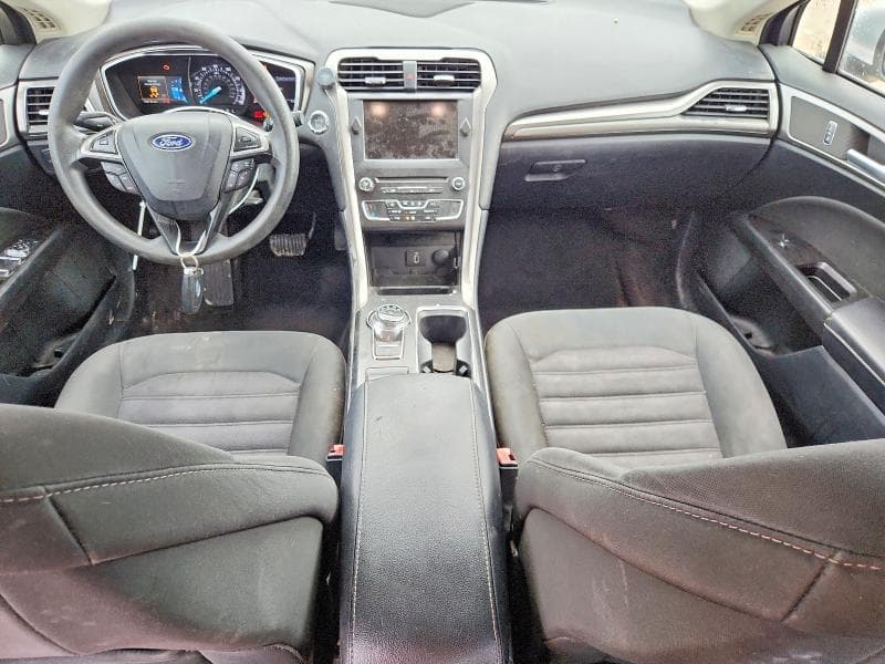 2017 FORD FUSION SE 8