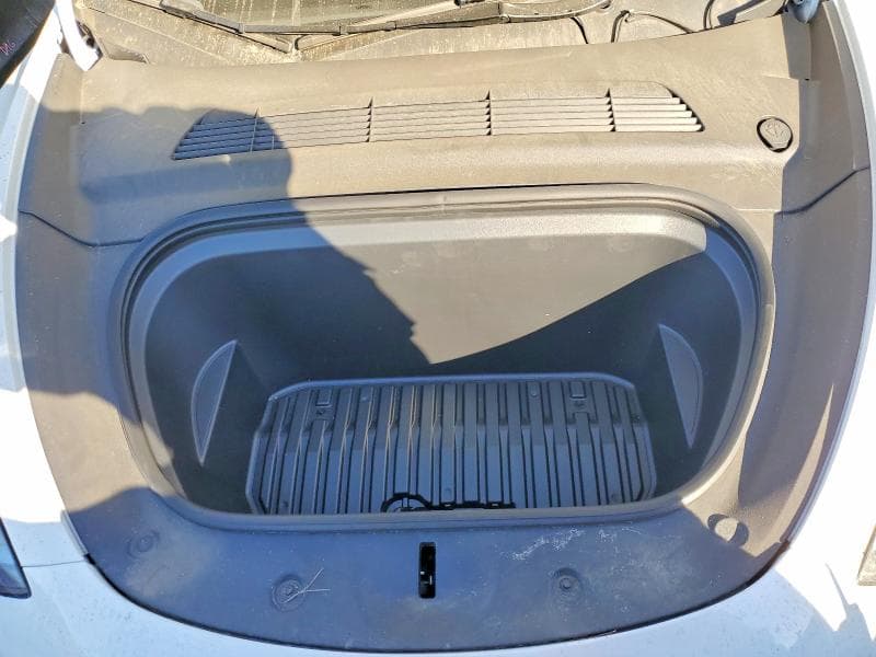 2024 TESLA MODEL Y 12