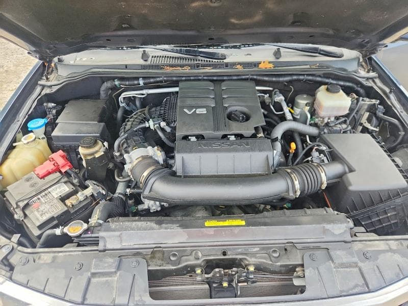 2021 NISSAN FRONTIER S 11