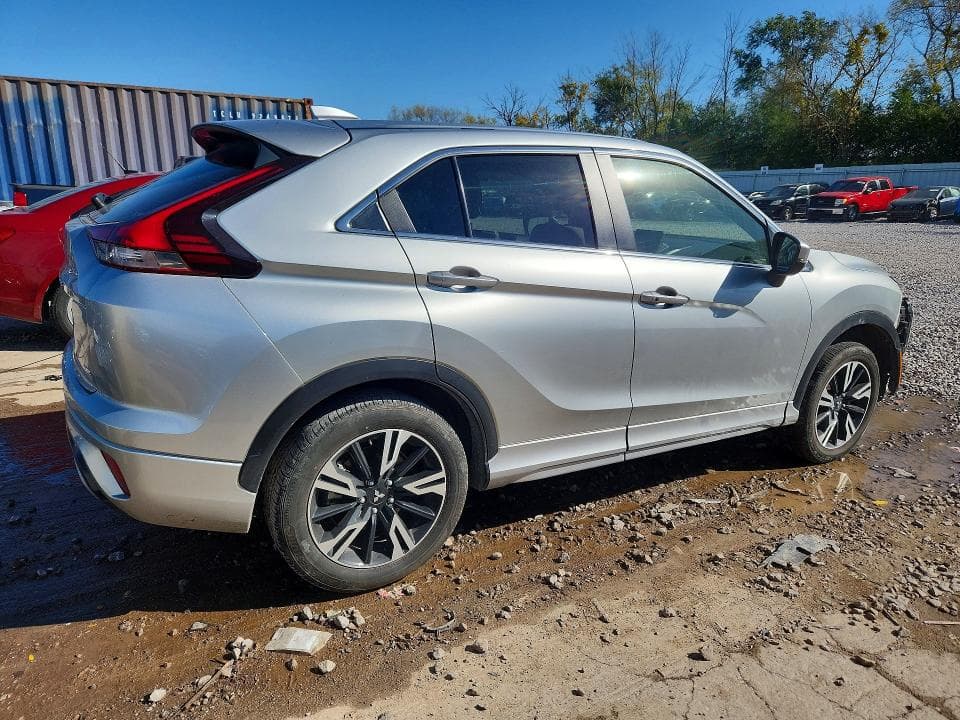 2025 MITSUBISHI ECLIPSE CROSS SE 3