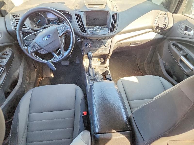 2017 FORD ESCAPE TITANIUM 8