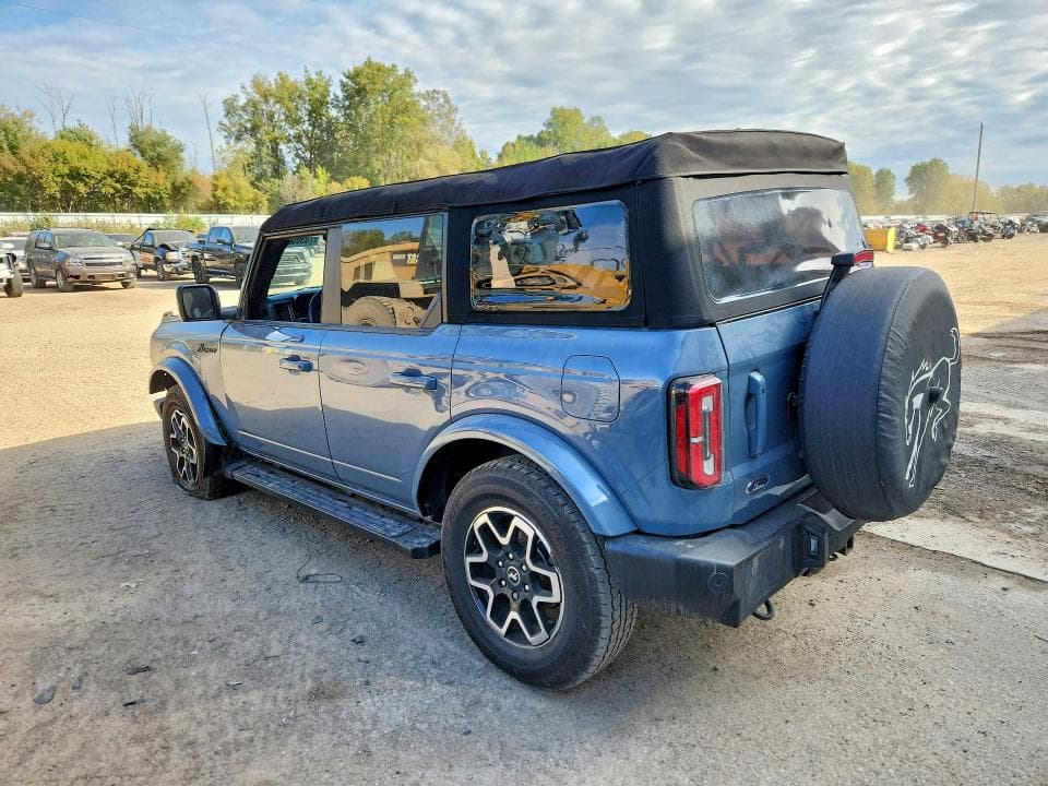 2023 FORD BRONCO BASE 2