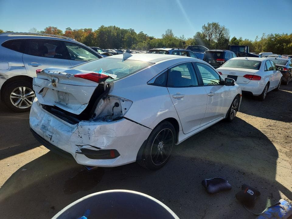 2017 HONDA CIVIC EX 3