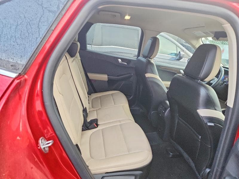 2020 FORD ESCAPE TITANIUM 10