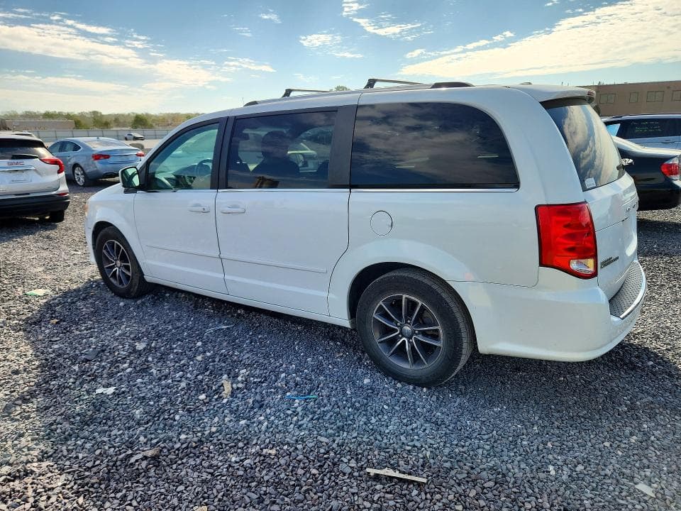 2017 DODGE GRAND CARAVAN SXT 2