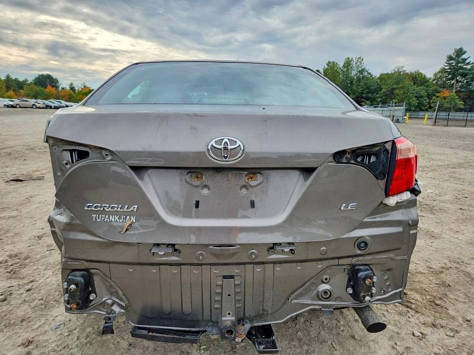 2019 TOYOTA COROLLA LE 6