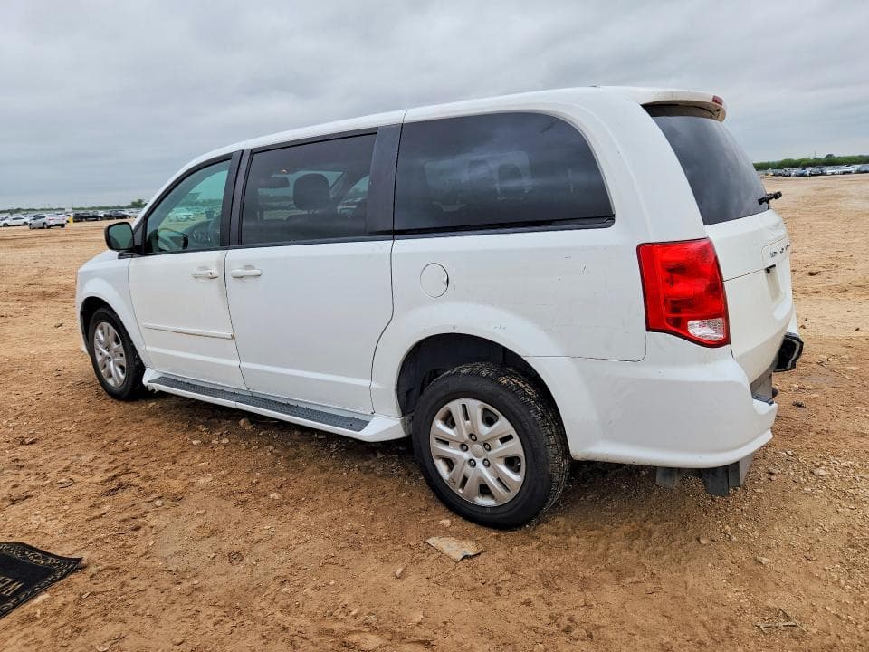 2018 DODGE GRAND CARAVAN SE 2