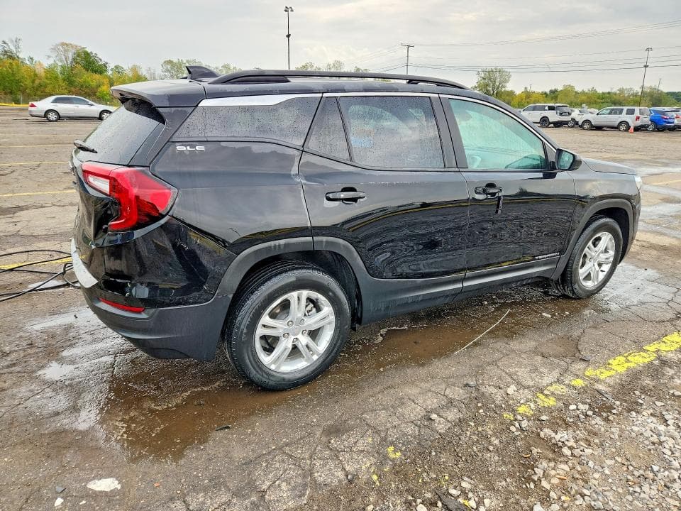 2022 GMC TERRAIN SLE 3