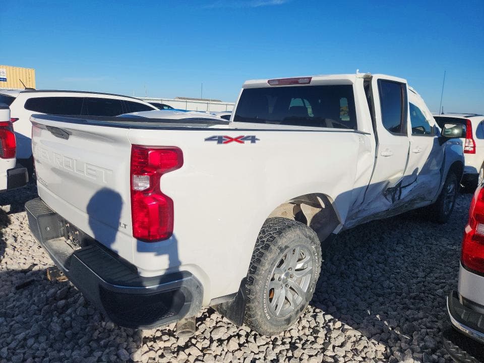 2020 CHEVROLET SILVERADO K1500 LT 3