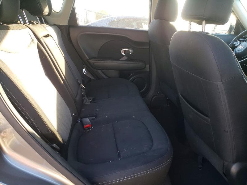 2018 KIA SOUL + 10