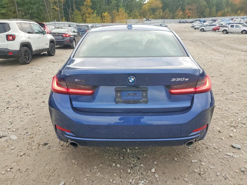 2024 BMW 330XE 6