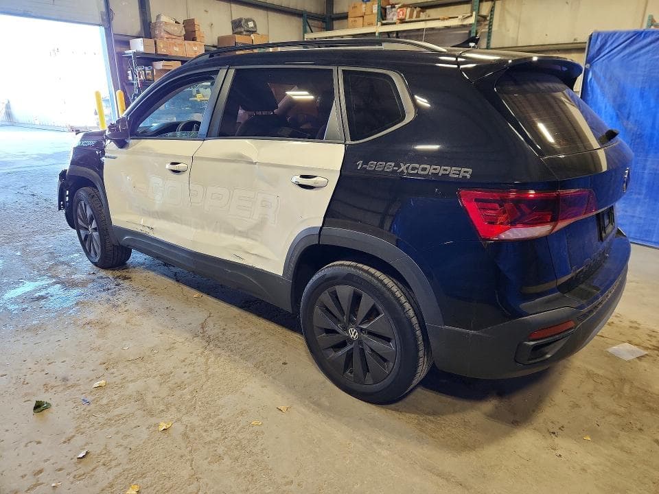 2022 VOLKSWAGEN TAOS S 2