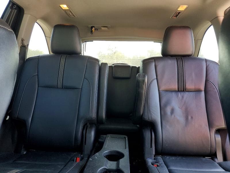 2017 TOYOTA HIGHLANDER SE 10