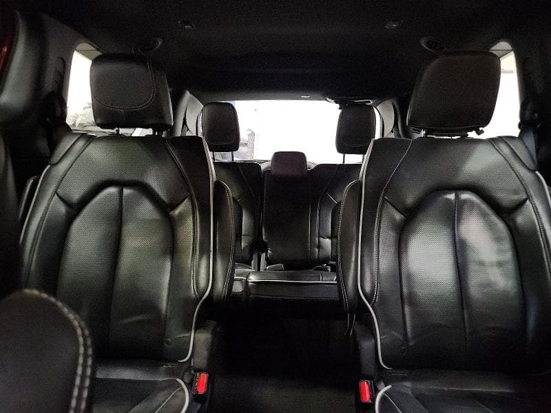 2025 CHRYSLER PACIFICA LIMITED 10